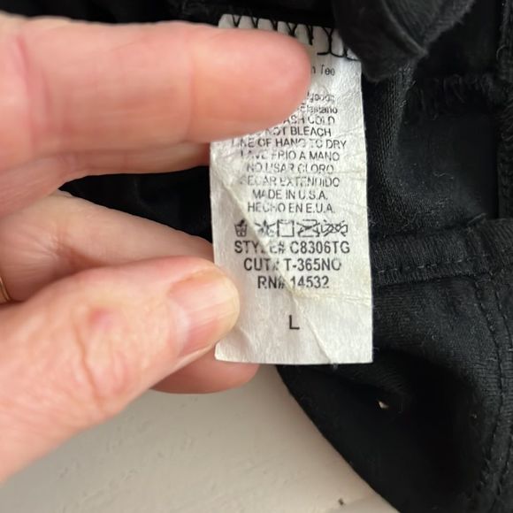 Fashion Nova Fearless Tiger Chain Tee - Picture 8 of 8